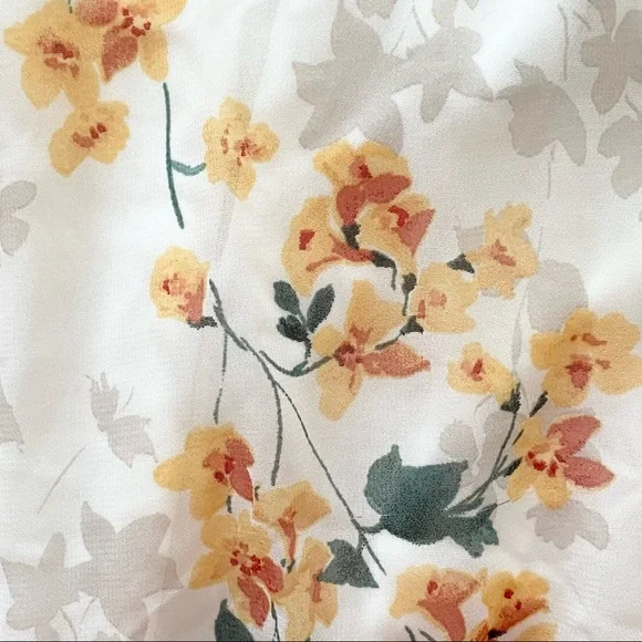 NWOT Lulus Shadow Blooms Cream Floral Print Ruffled Maxi Dress XS Small - Picture 7 of 16